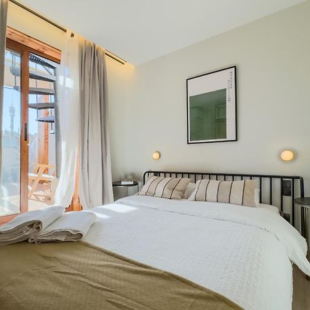 Oasis Suites Downtown Barcelona Exterior foto